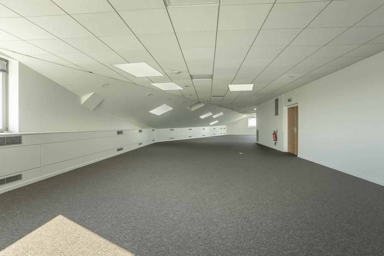 Bureau Lille 838m² Location bureau Lille Nord OLBUR2114222 10